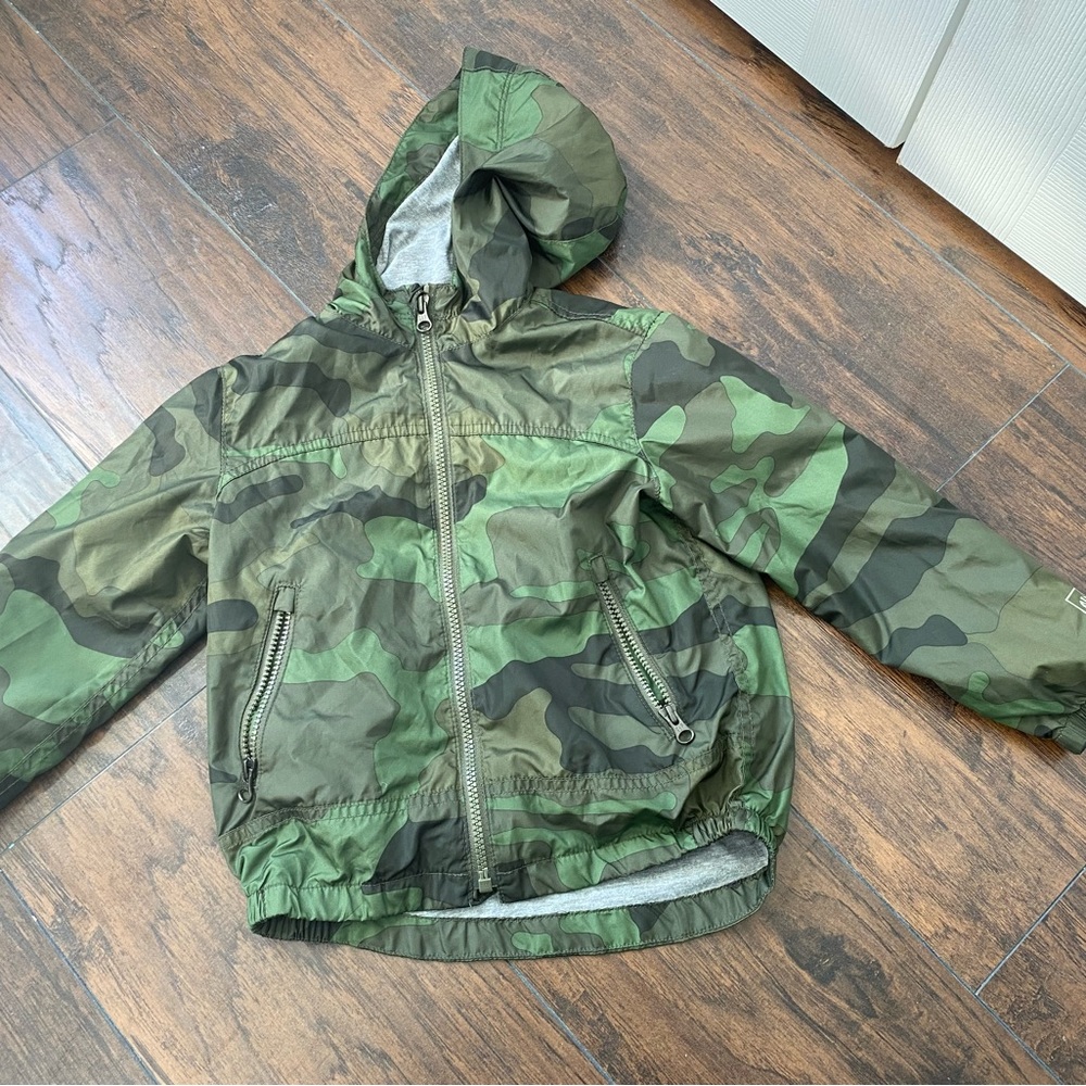XS Camouflage jacket, excellent condition